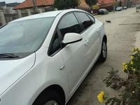 Second-hand Opel Astra 110 CP (80 kW) 2014 Alb Berlinǎ