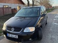 Second-hand VW Touran Trendline 140 CP (102 kW) 2006 Culoarenegru Monovolum