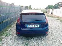 Second-hand Ford Fiesta 55 CP (40 kW) 2014 Albastru Hatchback
