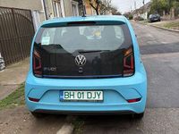 Second-hand VW e-up! 61 kW (83 CP) 2023 Culoarealbastru Hatchback