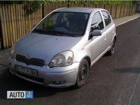 Second-hand Toyota Yaris 86 CP (63 kW) 2005 Gri Berlinǎ