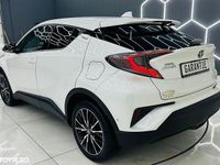 Second-hand Toyota C-HR 122 CP (89 kW) 2019 Culoarealb SUV