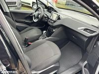 Second-hand Peugeot 208 Style 82 CP (60 kW) 2018 Culoarenegru Hatchback