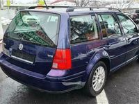 Second-hand VW Bora 101 CP (74 kW) 2004 Albastru Berlinǎ