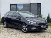 Second-hand Kia Ceed 90 CP (66 kW) 2014 Culoarenegru Hatchback