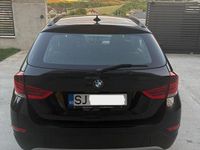 Second-hand BMW X1 184 CP (135 kW) 2015 Culoarenegru SUV