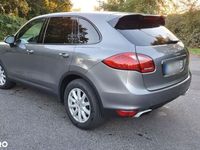 second-hand Porsche Cayenne 3.0 L V6