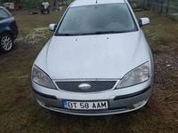 Second-hand Ford Mondeo 136 CP (100 kW) 2004 Berlinǎ