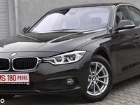 Second-hand BMW 320 Luxury Line 190 CP (139 kW) 2017 Culoaremaro Berlinǎ