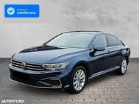 Second-hand VW Passat GTE 218 CP (160 kW) 2022 Culoarealbastru Berlinǎ
