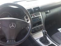 second-hand Mercedes C200 