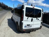 second-hand Renault Trafic 8+1