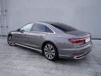Second-hand Audi A8 286 CP (210 kW) 2022 Gri deschis  metalic  perleffect Berlinǎ