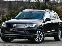 Second-hand VW Touareg Executive 262 CP (192 kW) 2015 Negru SUV