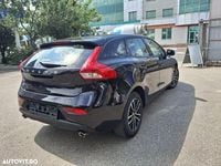Second-hand Volvo V40 120 CP (88 kW) 2019 Culoarenegru Break