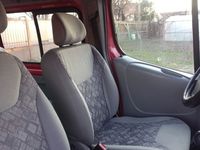 second-hand Opel Vivaro 1.9, cu 9 locuri