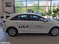 Nouă Kia Ceed Best 140 CP (102 kW) 2025 Culoarealb Hatchback