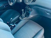 Second-hand Ford Fiesta Trend 100 CP (73 kW) 2015 Culoarealb