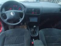 Second-hand VW Golf IV 101 CP (74 kW) 2001 Hatchback