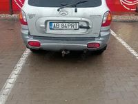 Second-hand Hyundai Santa Fe 138 CP (101 kW) 2005 Argintiu SUV
