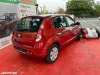 Second-hand Dacia Sandero 87 CP (63 kW) 2009 Rosu Hatchback