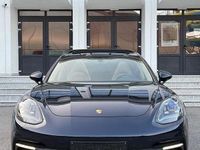 Second-hand Porsche Panamera 4 330 CP (242 kW) 2018 Culoarealbastru Berlinǎ
