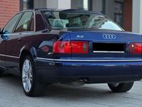 second-hand Audi A8 2.5 TDI quattro Aut