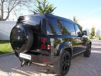 Second-hand Land Rover Defender SE Dynamic 249 CP (183 kW) 2023 Culoarenegru SUV