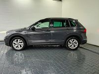 Second-hand VW Tiguan Life 150 CP (110 kW) 2023 Gri mediu  normal SUV