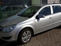 Second-hand Opel Astra 105 CP (77 kW) 2008 Argintiu Break