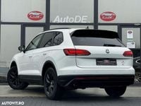 Second-hand VW Touareg Style 231 CP (169 kW) 2019 Culoarealb SUV