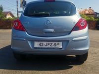 second-hand Opel Corsa 1.4 16V Color Edition 2009 · 270 000 km · 1 364 cm3 · Benzina