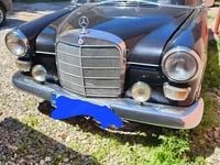 Second-hand Mercedes 190 40 CP (29 kW) 1961 Berlinǎ