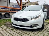 Second-hand Kia Ceed 128 CP (94 kW) 2015 Hatchback