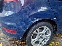 Second-hand Ford Fiesta 80 CP (58 kW) 2016 Albastru Berlinǎ