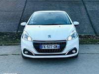 Second-hand Peugeot 208 Active 82 CP (60 kW) 2019 Culoarealb Hatchback