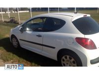 second-hand Peugeot 207 