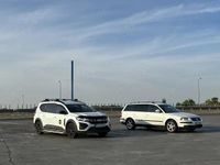 Second-hand Dacia Jogger Extreme 100 CP (73 kW) 2023 Alb Monovolum