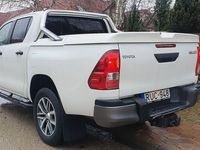 second-hand Toyota HiLux 4x4 Double Cab A/T cu Safety Sense