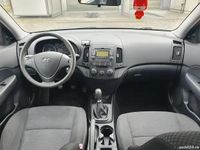 Second-hand Hyundai i30 Comfort 105 CP (77 kW) 2011 Albastru Break