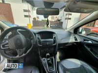 Second-hand Ford Focus 120 CP (88 kW) 2016 Alb Berlinǎ