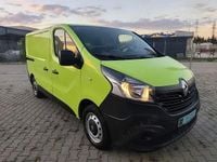 Second-hand Renault Trafic 95 CP (69 kW) 2017 Verde Monovolum
