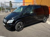 Second-hand Mercedes Viano 163 CP (119 kW) 2012 Culoarenegru Monovolum