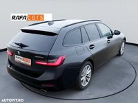 Second-hand BMW 330e Luxury Line 292 CP (214 kW) 2022 Culoarenegru Break