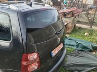 Second-hand VW Touran 140 CP (102 kW) 2009 Monovolum