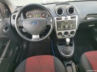 second-hand Ford Fiesta an 2009, aer condiționat, 13 benzina distributie lant
