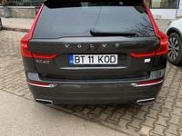 Second-hand Volvo XC60 340 CP (250 kW) 2022 Culoarealte culori SUV
