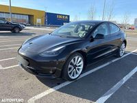 Second-hand Tesla Model 3 365 kW (497 CP) 2022 Culoarenegru Berlinǎ