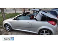 Second-hand Opel Tigra 90 CP (66 kW) 2005 Gri Cabrio
