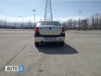 Second-hand Dacia Logan 75 CP (55 kW) 2005 Gri Berlinǎ